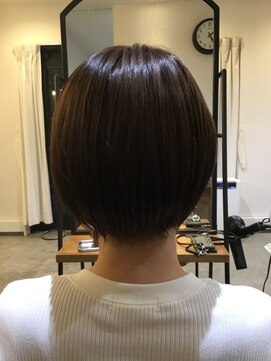 キャンバスヘア アトリエ(CANVAS HAIR ATELIER) マッシュショート
