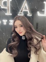 ラピス 渋谷本店(Lapis) グレージュカラー/レイヤーカット/ハイトーン/髪質改善