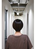 襟足短めショート