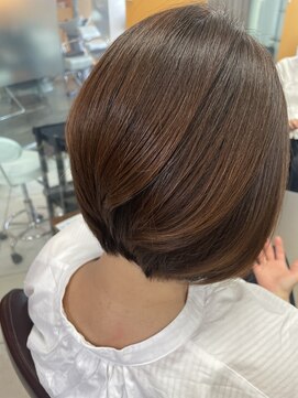 アース 津田沼店(HAIR&MAKE EARTH) ふんわりショート