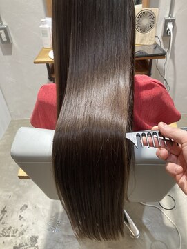 ユーリカ リチェルコ 四天王寺前夕陽ケ丘店 髪質改善トリートメント