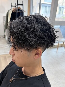 エスト 幕張本郷(est.) MENSHAIR/波巻ツイストスパイラル/フェザーパーマ/千葉/津田沼