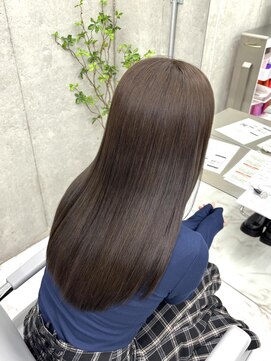 ザ トーン オオミヤ(the tone.oomiya) 黒髪/暗髪カラー/オリーブグレー/小顔ヘア/大宮髪質改善