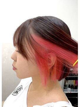 サロウィン 那覇店(SALOWIN) コーラルピンク×ボブ