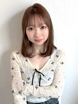 アンニュ(annuy)&nbsp;ミディアムレイヤー ブラウン 顔周りカット 20代 韓国