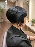 前下がりスタイリッシュボブ