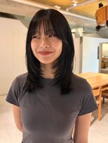 ケイトテイラー(KATETAYLOR)&nbsp;ミディアムレイヤーカットブルーブラック