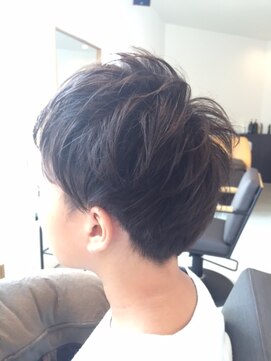 バンクス(BANKS) ツーブロックのマッシュショート