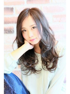 ユシカ(YUSICA) ロングヘア 20代30代40代 所沢/新所沢/東所沢/航空公園