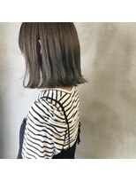 ミント(mint)&nbsp;シアーグレーで透明感！赤み抑えたい方是非！