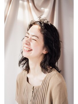 イーズ(e's) ラフ感パーマ　くせ毛風パーマ