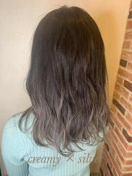 ジウ 上通り(JIU) 20代30代×ナチュラル黒髪暗髪グラデーションカラーセミロング