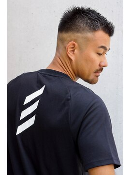 トルネード(TORNADO) 外国人風フェード七三アップバング t88