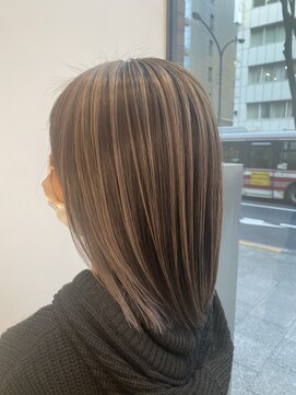 アンドバイモードケイズ (and by MODE K's) 【サロンスタイル】ベージュ系バレイヤージュ