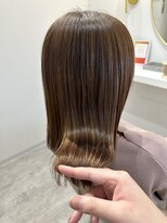 アンドザビューティ(AND THE BEAUTY) 艶感縮毛矯正