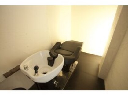 ヘアーカラーカフェ 那覇店(HAIR COLOR CAFE)の写真