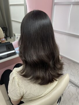 ビンナ(BINNA) ずっと愛されカラー×大人美人外ハネくびれ巻き♪