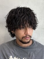 フィフス 渋谷(fifth)&nbsp;縦落ちツイストスパイラルシャドウパーマ渋谷センターパート渋谷