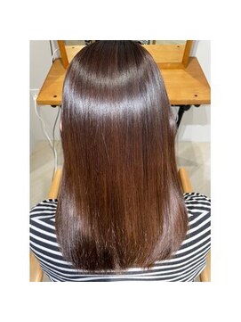 ラヴィエ(RAVIE) 【半田・髪質改善】縮毛矯正/トリートメント/マンツーマン