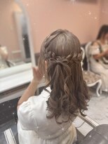 アリエス 渋谷駅西口店(Aries)&nbsp;髪リボンサイドハーフアップ