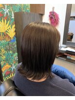 カシア cassia hair dressing salon&nbsp;外ハネスタイル