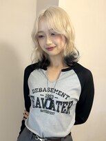 カシェル(cashel kishaba) ホワイトベージュとブラック