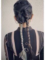 バロウ(BURROW)&nbsp;ヘアセット　ヘアアレンジ《木村茉那美26》