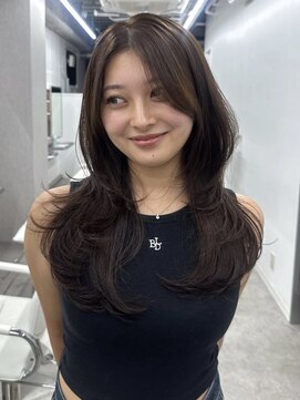 アッシュ 新杉田店(Ash) ハイレイヤーカット×オリーブグレージュで作る大人上品スタイル