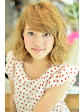 ケーツー心斎橋 クイーンズガーデン バイ ケーツー(K two QUEEN'S GARDEN by K two) ルーズウェーブミディアム~小顔パーマ~/心斎橋&難波&なんば