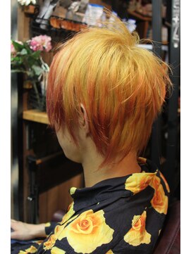 オーバーキャプテンネイキッド(OVER CAPTAIN NAKED) 骨格補正美シルエット＋ハイブリーチ