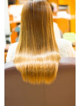 リブラ デ カプチーノ(LiBra de Cappuccino) うる艶縮毛矯正