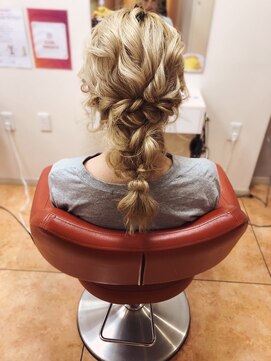 美容空感 クリア 編みおろし