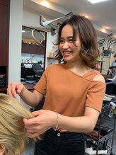 ベース 美容室BASE 阿部 麻衣