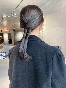 スクリーンギンザメゾン 銀座(SCREEN GINZA MAISON.) 黒髪カタログ/クラゲヘアー/オリーブ/銀座