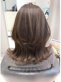 白髪ぼかしで赤毛消し×大人可愛ひし形ミディスタイル