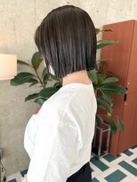 ノエ(noe) 切りっぱなしボブ×オリーブグレージュ