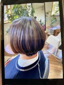 ループ Roop hairmakeStudio ショートボブ