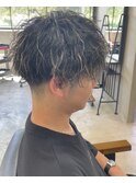 ハイライトカラーメッシュ波巻きパーマツイストスパイラルパーマ