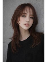 日々のスタイリングが楽しくなるようなレイヤーカット、ハッシュカットのご提案◯