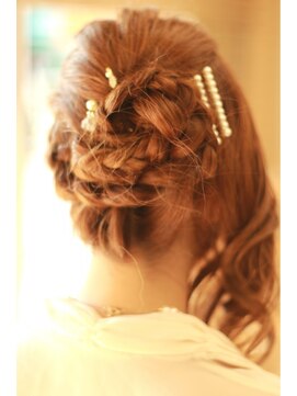 グラスペディア(graspedia) 編みこみアップ4