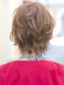 ヴィアラ 自由が丘(VIALA) 【VIALA 自由が丘】ひし形×ニュアンスカール