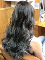 ララテラス(LaLa Terrace)&nbsp;シルバーアッシュグラデーション３Dカラー×外国人風ロング