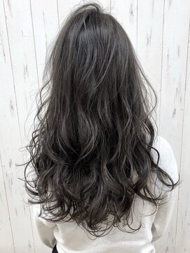 グランジュ 梅田店(GRANZE) アディクシーカラー☆外国人風アッシュグレー