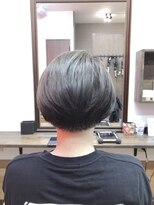 ヘア プロデュース アイモ(Hair Produce Aimo)&nbsp;ちら見せツーブロックのエッジショートマッシュ☆