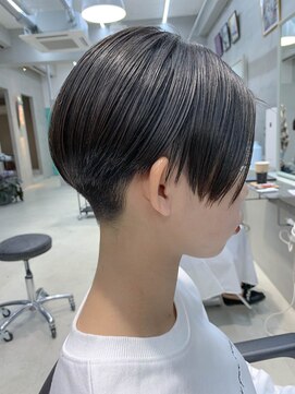 テトヘアー(teto hair) 刈り上げ女子、ベリーショート、ハンサムショート