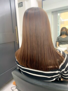 ネオリーブ クーロ(Neolive curro) 梅雨前オススメ！【縮毛矯正でうねり撃退♪】美髪矯正　横浜