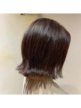 髪質改善と縮毛矯正の専門店 サンティエ(scintiller) 外ハネくびれボブ