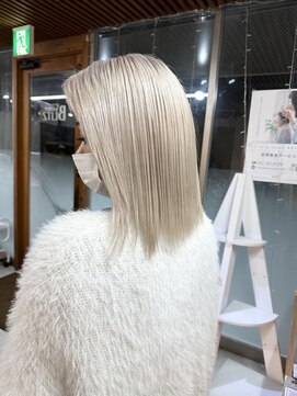 ブリッツ レボ(BLITZ-REVO) ホワイティーベージュ ひろ