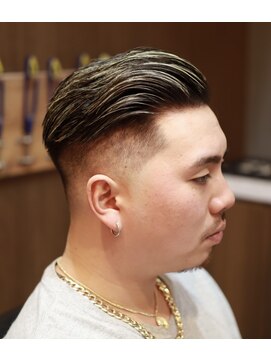 バーバーショップ スバル(BARBERSHOP SUBARU) ＜理容室＞＜バーバー＞フェード　外国人風　サイドバック