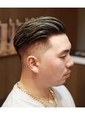 <理容室><バーバー>フェード 外国人風 サイドバック